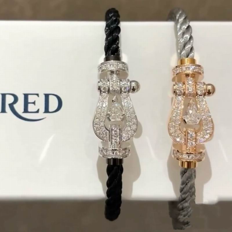 Fred Bracelet 06yxs34